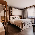 Hofgut & Lifestyle Aparthotel Wagrain