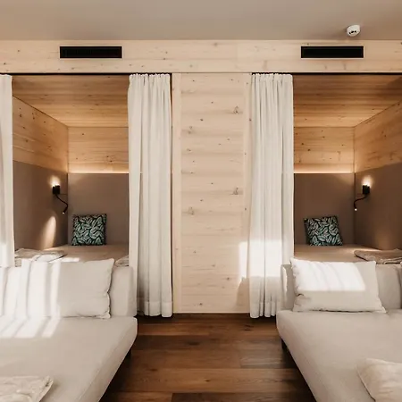 Aparthotel Hofgut & Lifestyle 4*