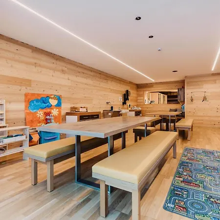 Hofgut & Lifestyle 4* Wagrain