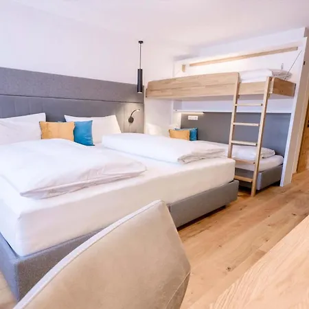 Aparthotel Hofgut & Lifestyle Wagrain